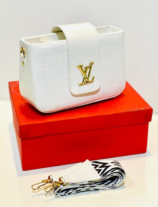 The Contrast Quilt Crossbody